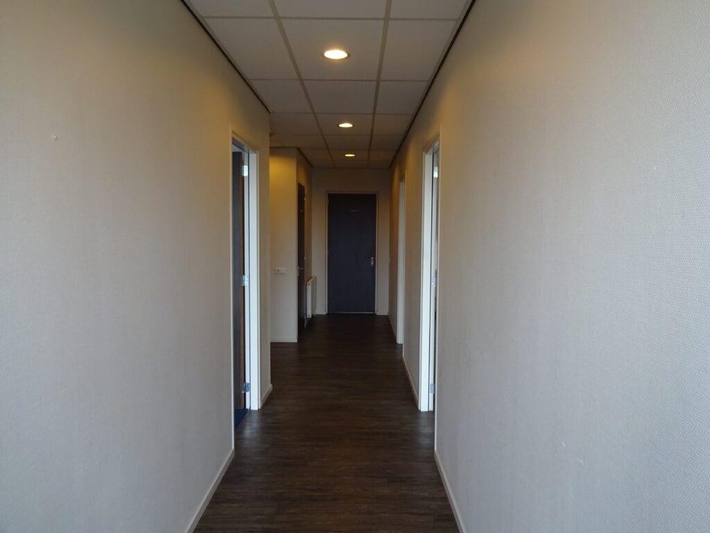 Sikkens Center Raab Karcher Paxtonstraat 19 B te huur Van Triest Hoogeveen