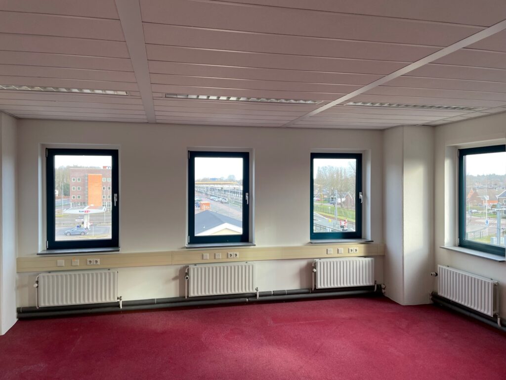 Te huur Kantoorruimte Assen Van Triest Vastgoed
