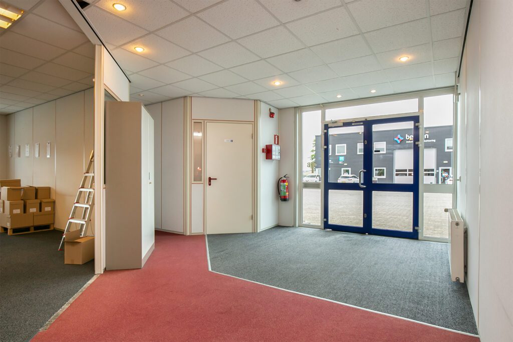 Van Triest Vastgoed te huur