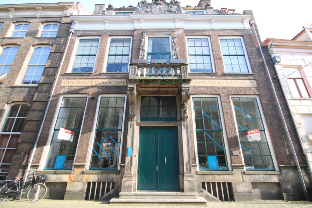 Van Triest