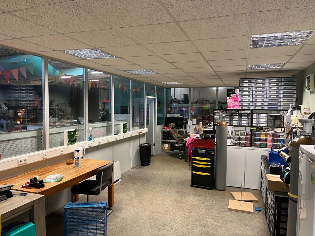 Bedrijfsruimte Showroomruimte Kantoorruimte Winkler Prinsstraat 10 Assen Van Triest Vastgoed te huur