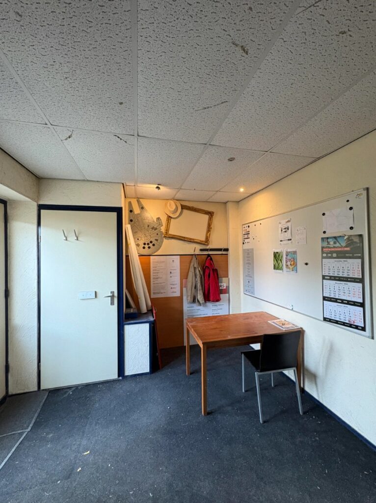 Te huur bedrijfsruimte Assen Van Triest