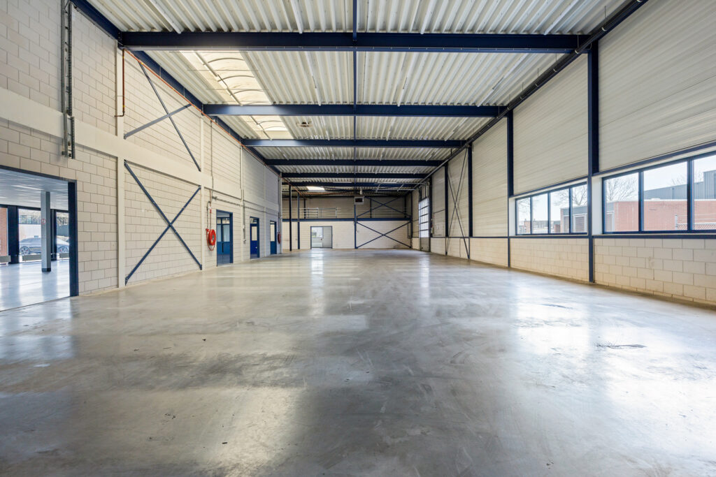 Te huur bedrijfspand Zwolle