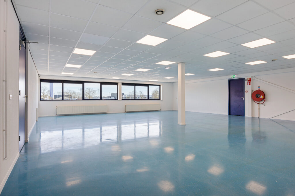 Van Triest Vastgoed te huur